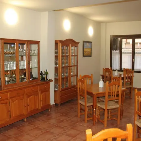 Delicias Pensión *